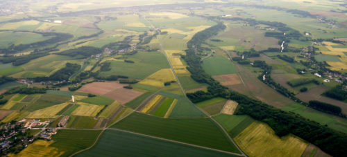La vallée du Loir est magnifique vue du ciel depuis la montgolfière