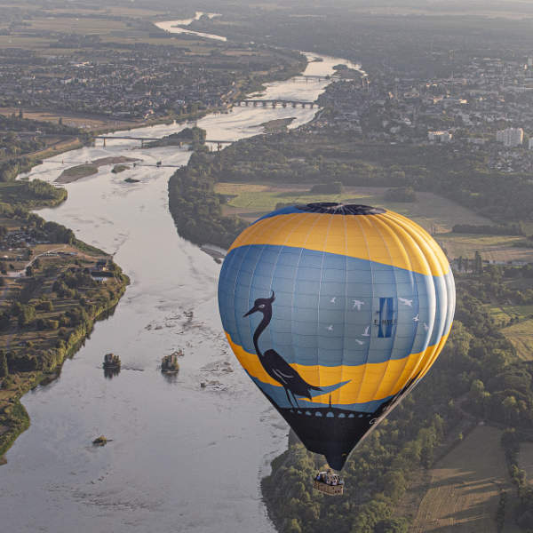 Volez au-dessus de Blois et la vallée de la Loire